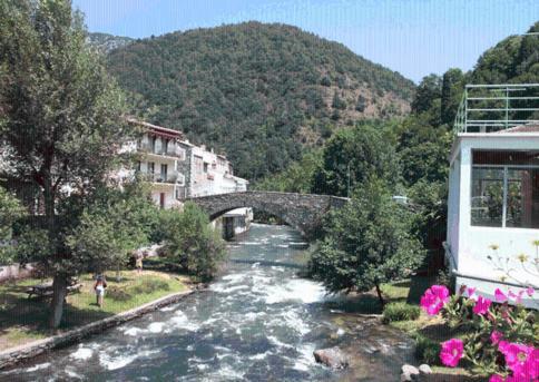 Hotel Axat Luaran gambar
